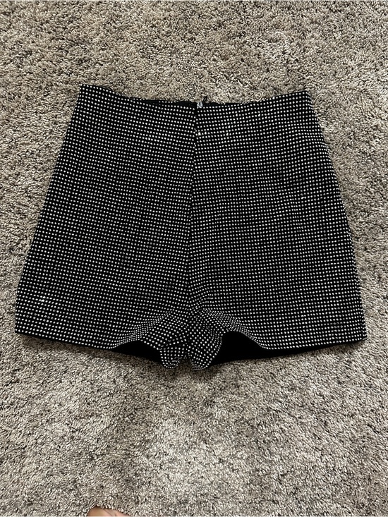 Cloud Ten Pants - #154 Cloud Ten Womens Black and embellished High-Rise Shorts size small